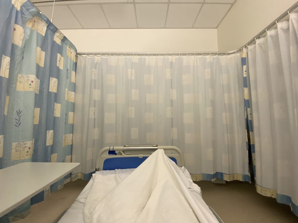 kórház, kórházi ágy, kórházi szoba